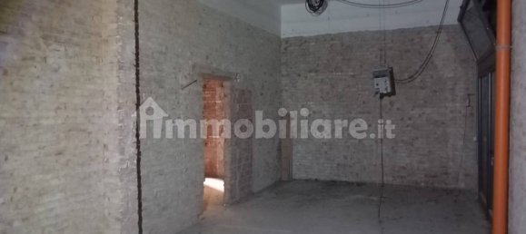 4 rooms Commercial property in Bologna, Italy No. 27597 3