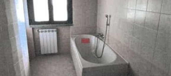 Квартира с 3 комнатами в Кассано Маньяго, Италия № 8429 13