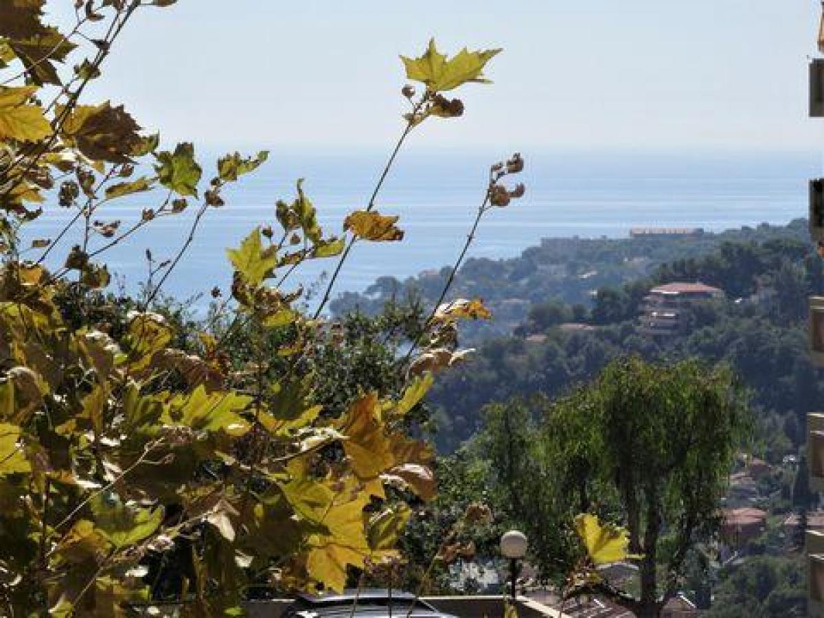 2 Schlafzimmer Eigentumswohnung in Menton, France, Nr. 9530