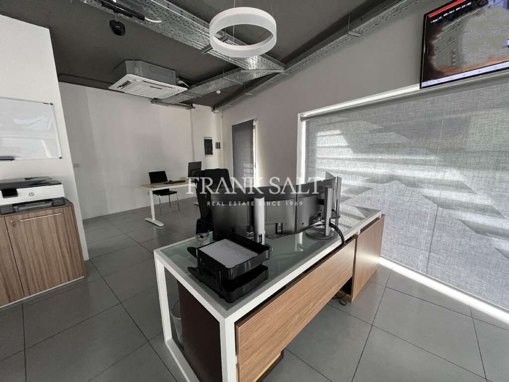 Escritório em Msida, Malta 110 m² N.º 13018