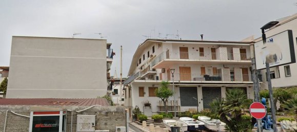 Квартира с 2 спальнями в Фурчи Сикуло, Италия № 224379 6