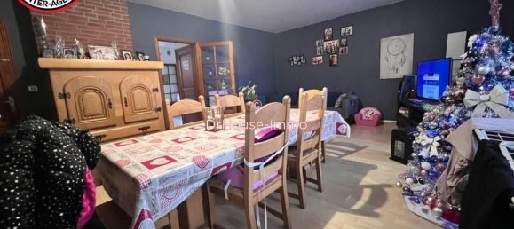 5 bedrooms Building in Crespin, France No. 81910 9