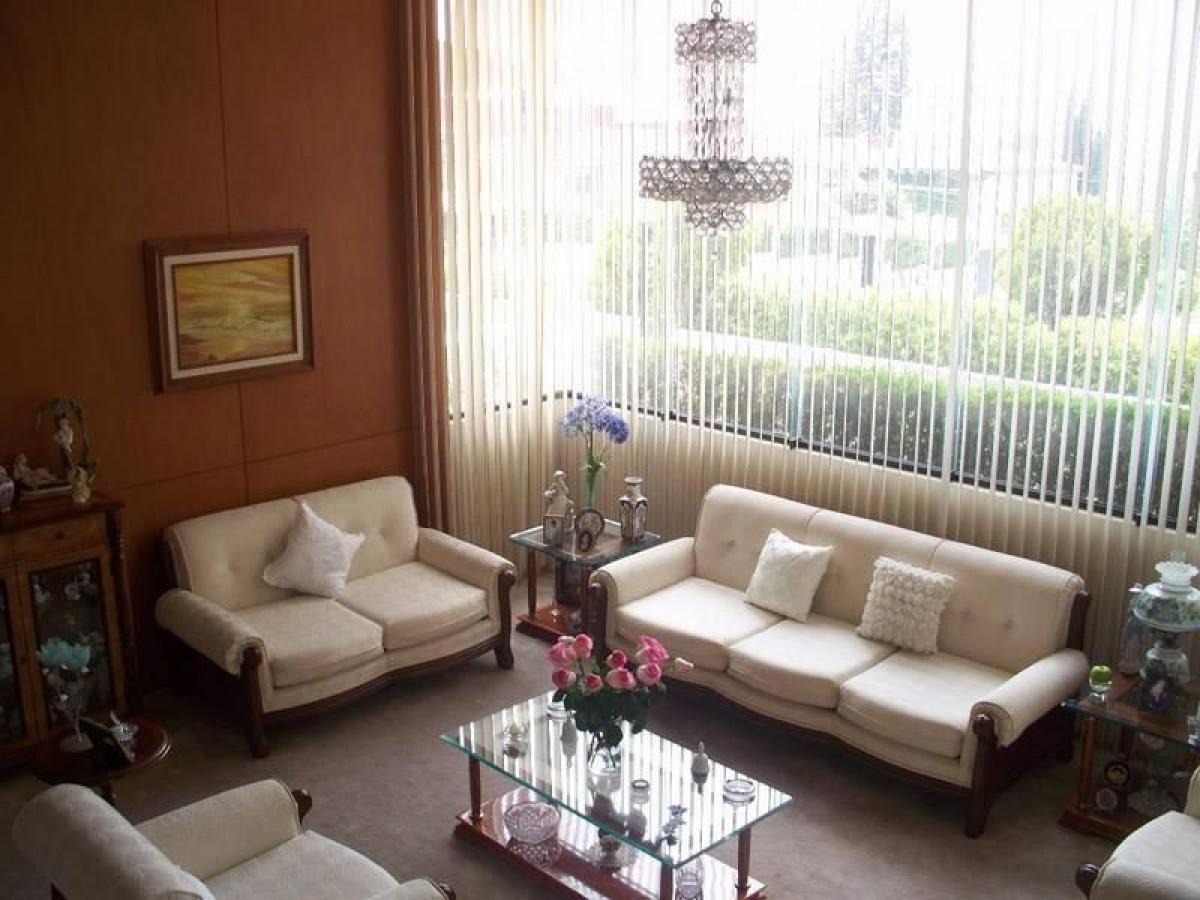 4 bedrooms House in Naucalpan de Juarez, Mexico No. 209879