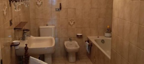 3 bedrooms Apartment in Genoa, Italy No. 60984 16