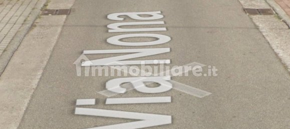 3 bedrooms Villa in Brescia, Italy No. 346979 6