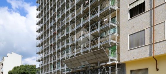 1 bedroom Apartment in Turin, Italy No. 322116 21