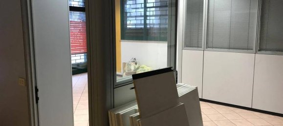 5غرفة مكتب في Brescia, Italy رقم 288985 3