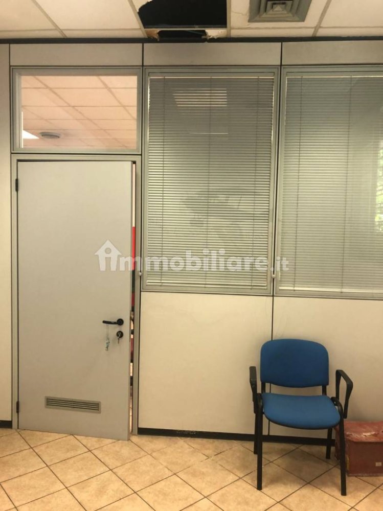 5غرفة مكتب في Brescia, Italy رقم 288985