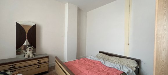 3-Zimmer Gebäude in Le Chatelet, France, Nr. 245897 2