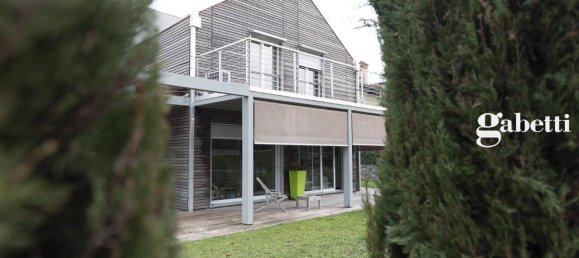 Вилла с 4 комнатами в Мерате, Италия № 41637 10