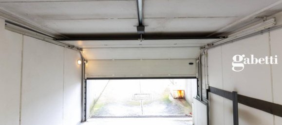 Вилла с 4 комнатами в Мерате, Италия № 41637 52