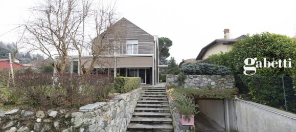 Вилла с 4 комнатами в Мерате, Италия № 41637 6