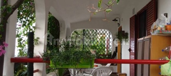 Villa de 3 dormitorios en Vibo Valentia, Italy No. 80694 26