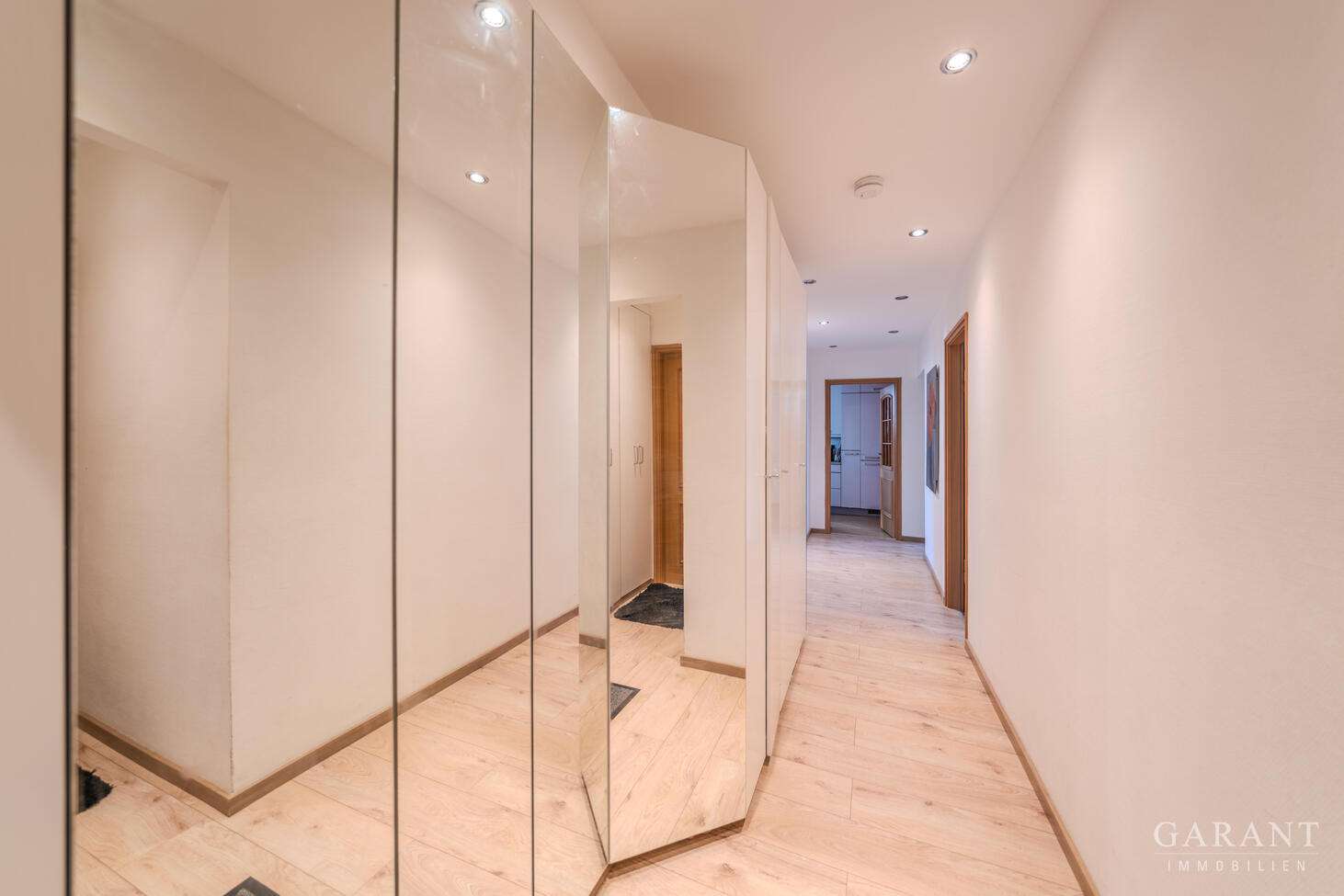 2 bedrooms Apartment in Munich, Germany No. 118025