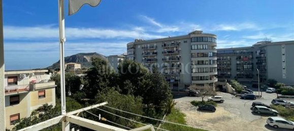 5 غرف نوم شقة في Bagheria, Italy رقم 354989 28