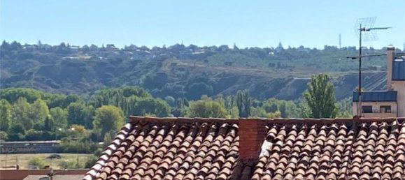 Dúplex de 3 dormitorios en León, Spain No. 163510 5