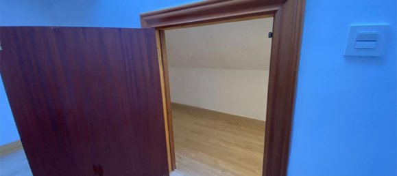 Dúplex de 3 dormitorios en León, Spain No. 163510 19