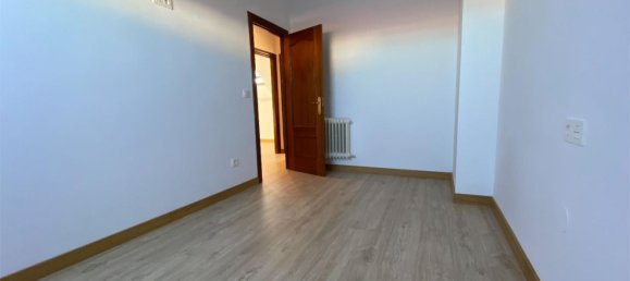 Dúplex de 3 dormitorios en León, Spain No. 163510 20