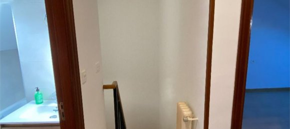 Dúplex de 3 dormitorios en León, Spain No. 163510 13