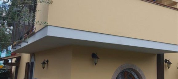 5 bedrooms Villa in Montignoso, Italy No. 316748 3