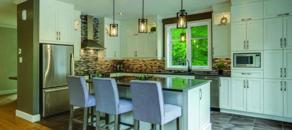 4 bedrooms House in Eastman, Canada No. 436 4