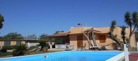 Villa de 5 dormitorios en Ragusa, Italy No. 360792 8