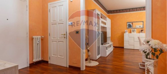 2 bedrooms Apartment in Gallarate, Italy No. 56747 4