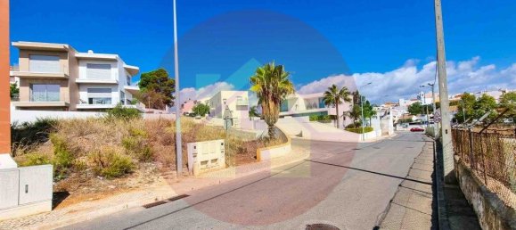 320m² Land in Lagoa, Portugal No. 66848 7