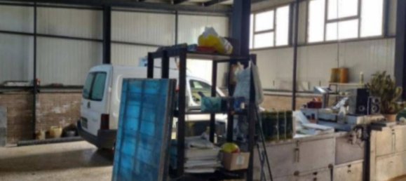 75m² Garage in Guardiagrele, Italy No. 257970 11