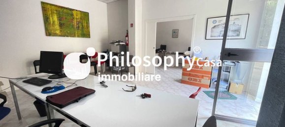 76m² Office in Ancona, Italy No. 309698 3