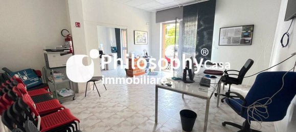 76m² Office in Ancona, Italy No. 309698 7