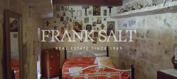 4 bedrooms House in Zurrieq, Malta No. 3376 3