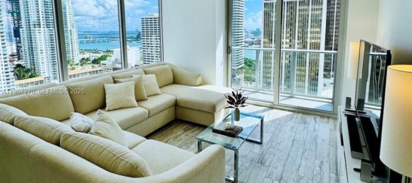 1 chambre propriété commerciale à louer à Miami, Miami-Dade, Florida, USA № 614396 2