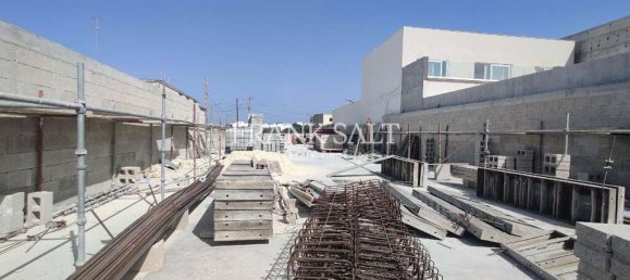 1450m² Warehouse in Zebbug, Malta No. 13628 9