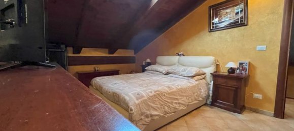 9 rooms House in Carmagnola, Italy No. 83977 19