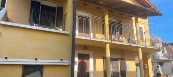 9 rooms House in Carmagnola, Italy No. 83977 5