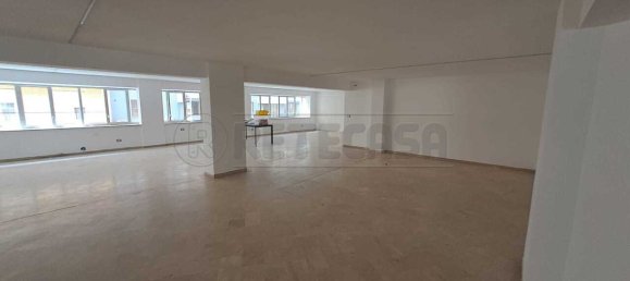 250m² Office in Marsala, Italy No. 328651 7
