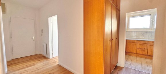 4-salle Appartement à Klosterneuburg, Austria No. 234000 7