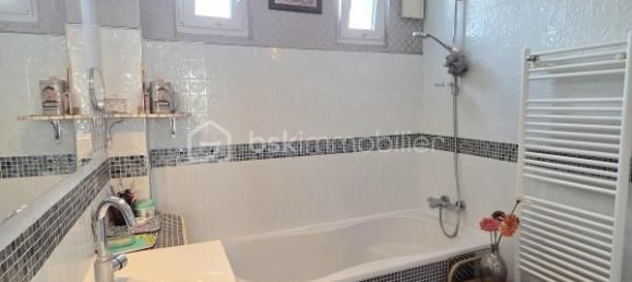 Дом с 2 спальнями в Лорьян, Франция № 324466 3