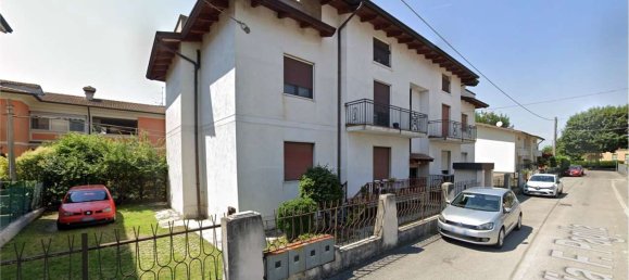 2-salle Appartement à Travagliato, Italy No. 283799 8