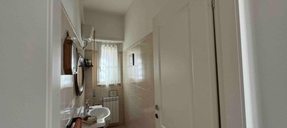 7 rooms Villa in Rome, Italy No. 7044 31