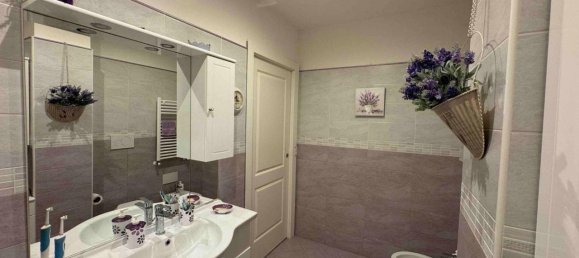 7 rooms Villa in Rome, Italy No. 7044 44