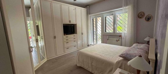 7 rooms Villa in Rome, Italy No. 7044 37