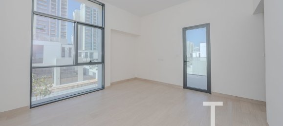 4 Schlafzimmer Villa in Al Furjan, UAE, Nr. 94473 8