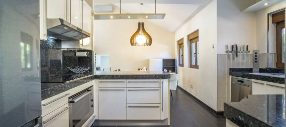 4 غرف نوم منزل في Marbella, Spain رقم 167617 11