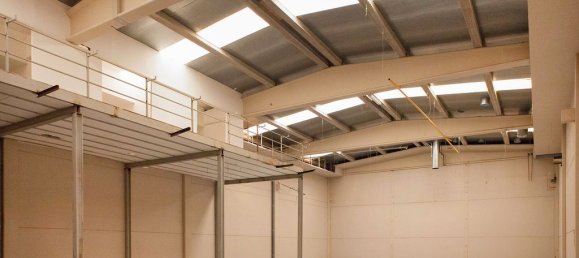 Lagerhaus in La Muela, Spain 560m², Nr. 65123 11