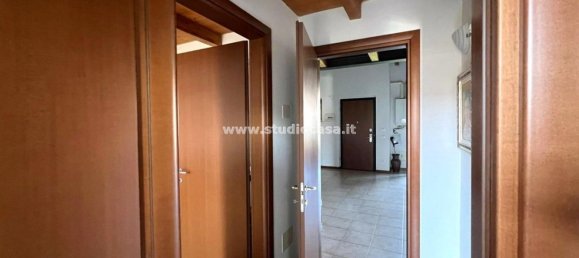3 Schlafzimmer Wohnung in Villanterio, Italy, Nr. 360878 5