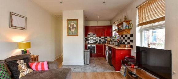 2 Schlafzimmer Maisonette-Wohnung in Walthamstow, United Kingdom, Nr. 4015 9