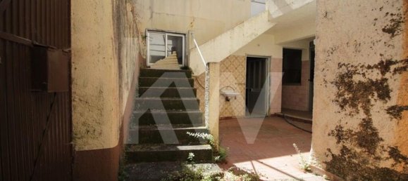 4 bedrooms House in Miranda do Corvo, Portugal No. 67275 18