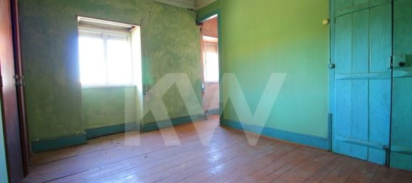 4 bedrooms House in Miranda do Corvo, Portugal No. 67275 39